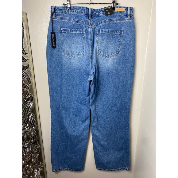 NWT BLANK NYC JEANS 33 THE FRANKLIN RIBCAGE WIDE LEG RIPPED BAGGY BLUE LIGHTS - Picture 3 of 12